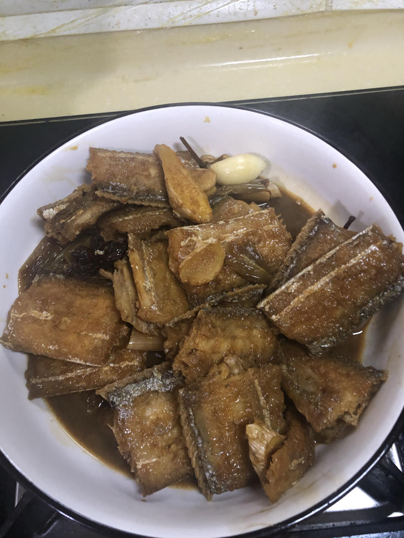 红烧带鱼
