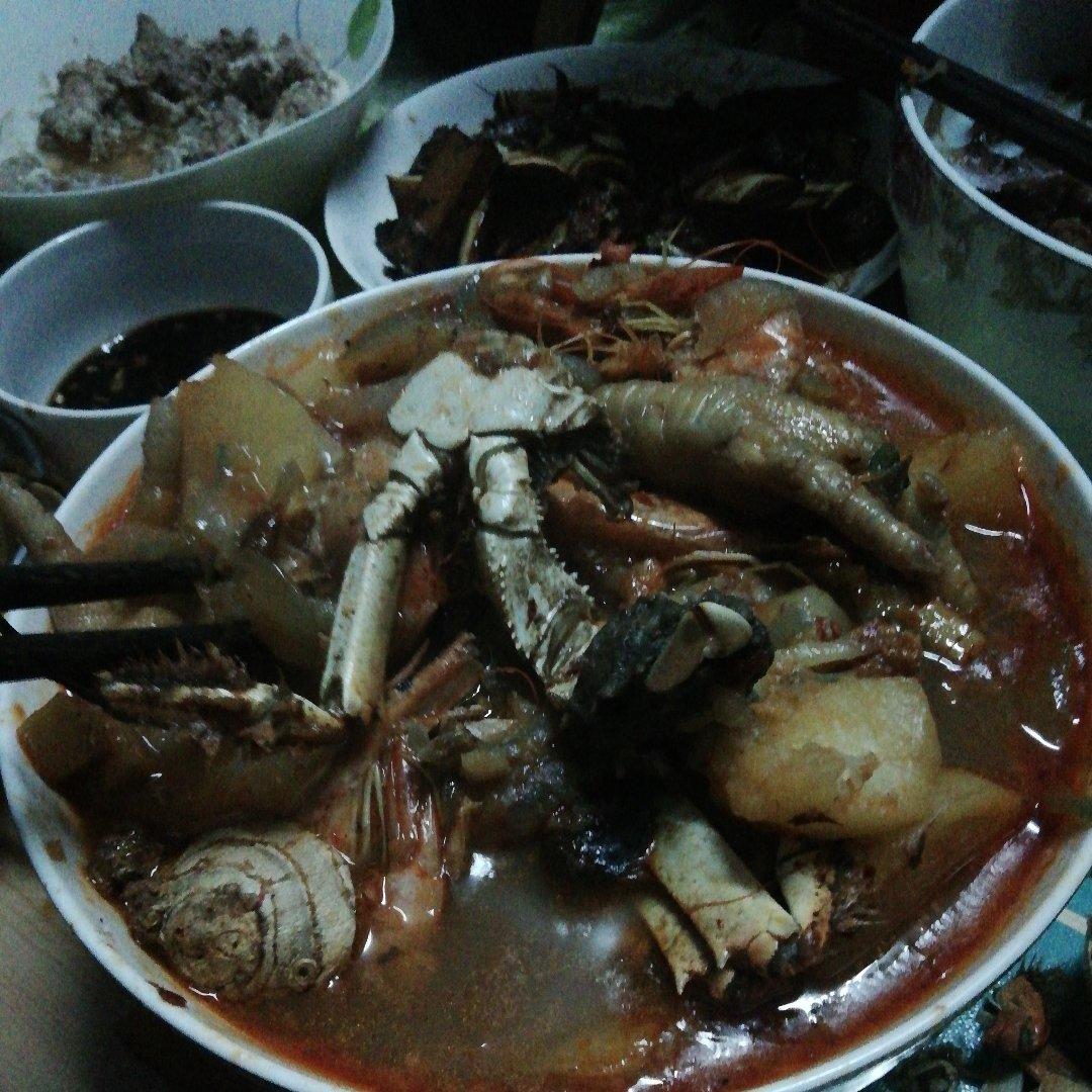 桐乡明虾鸡爪煲