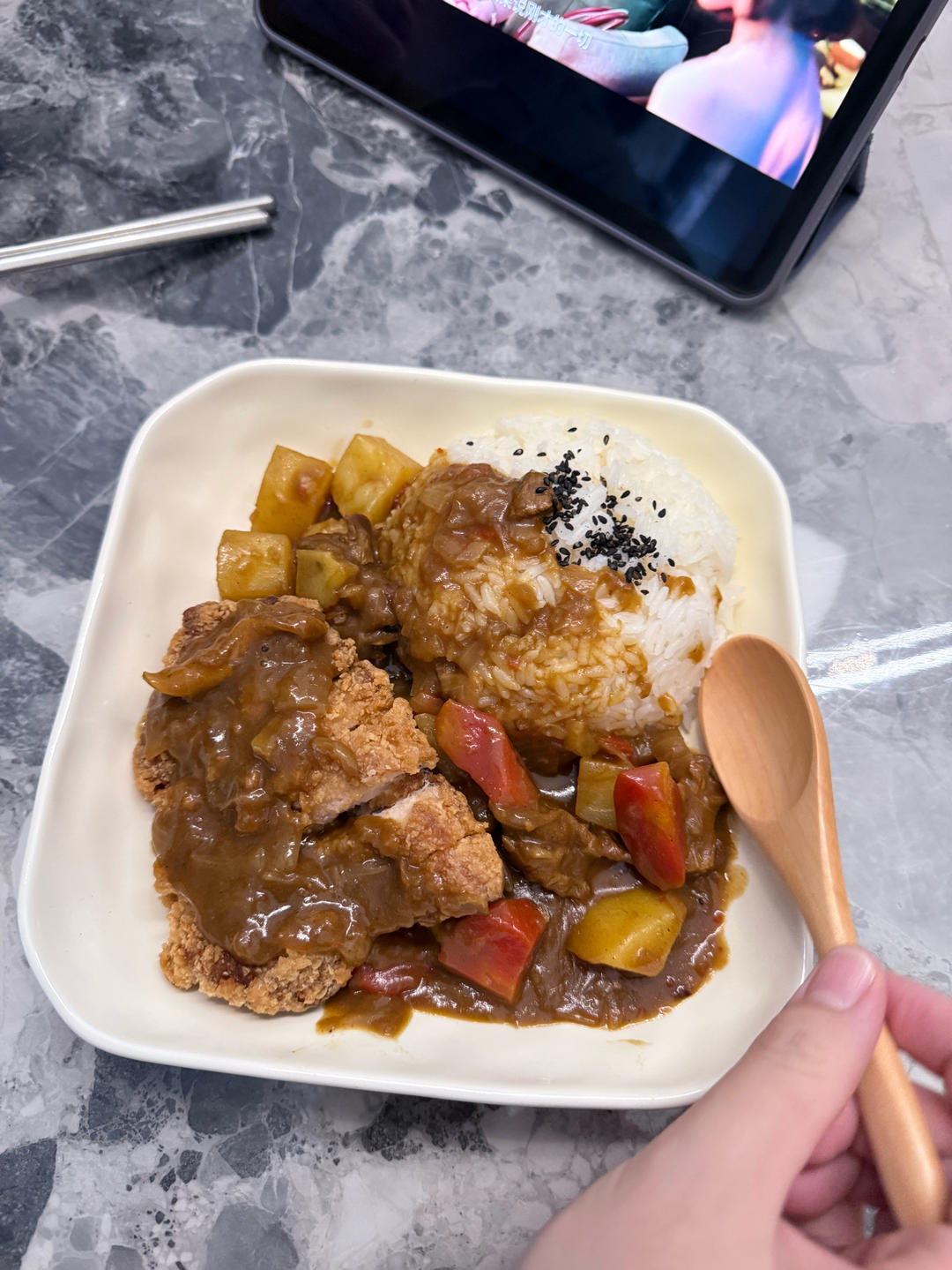 日式咖喱牛肉饭