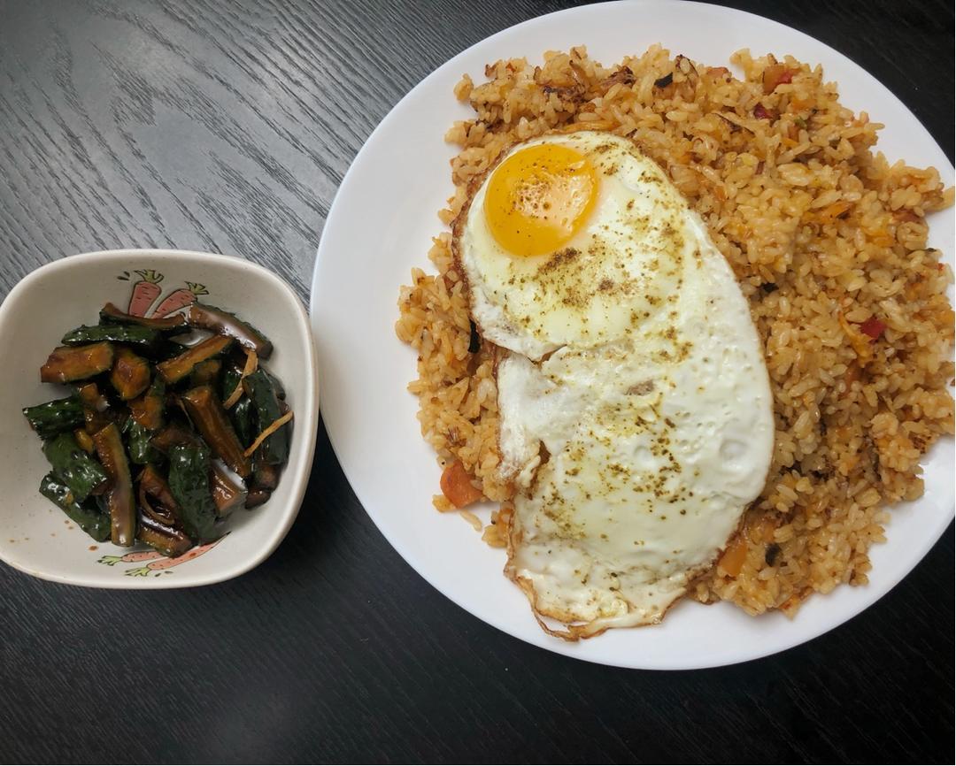 升级版辣白菜炒饭😭姜食堂同款🌟泡菜饭开出了p.o 斯密达