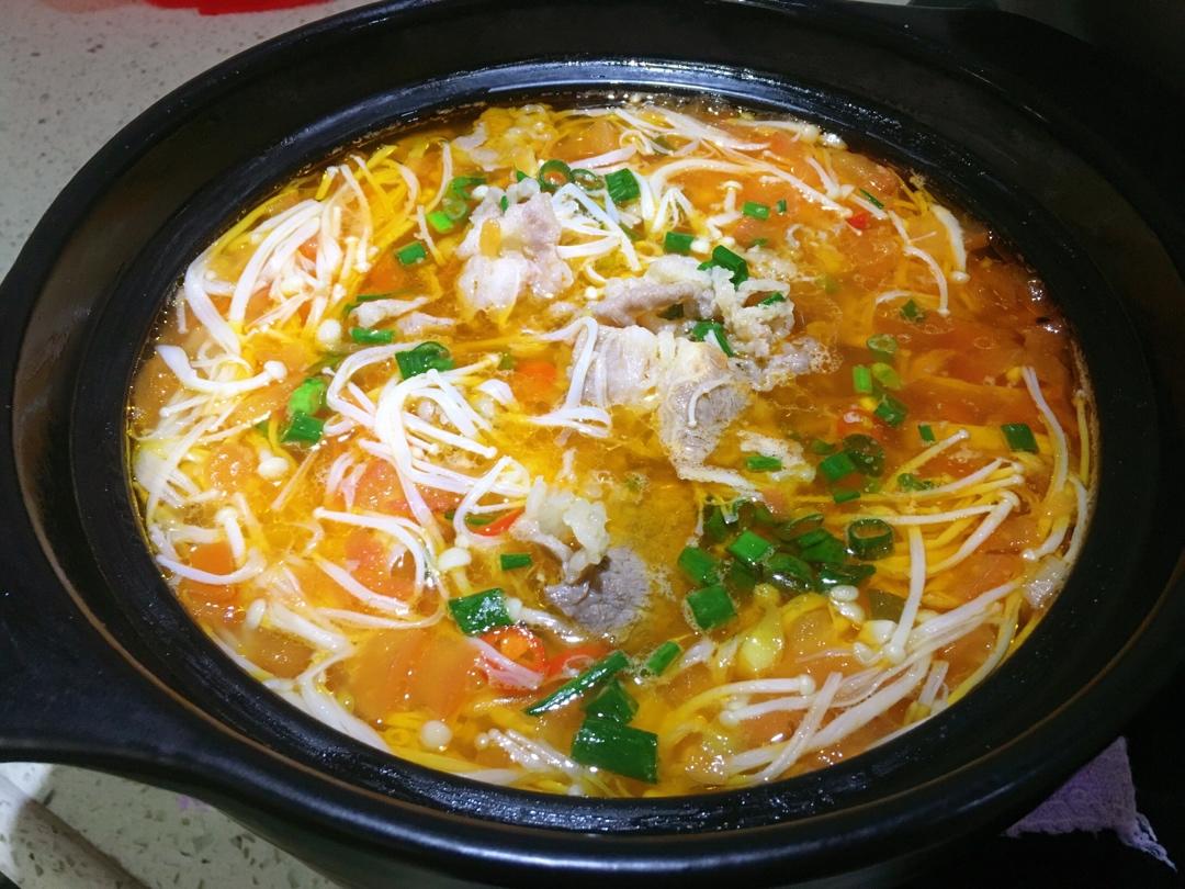 番茄肥牛金针菇