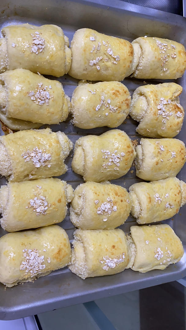 触不到的加菲做的椰丝小餐包