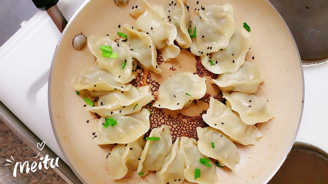 脆底煎饺