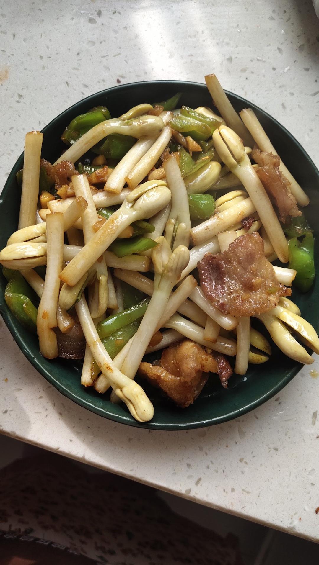 花生芽炒肉