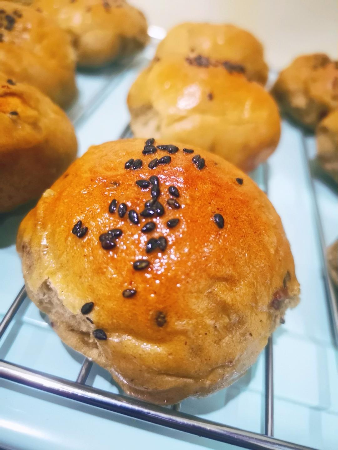 有料的红糖馒头（土豪包）