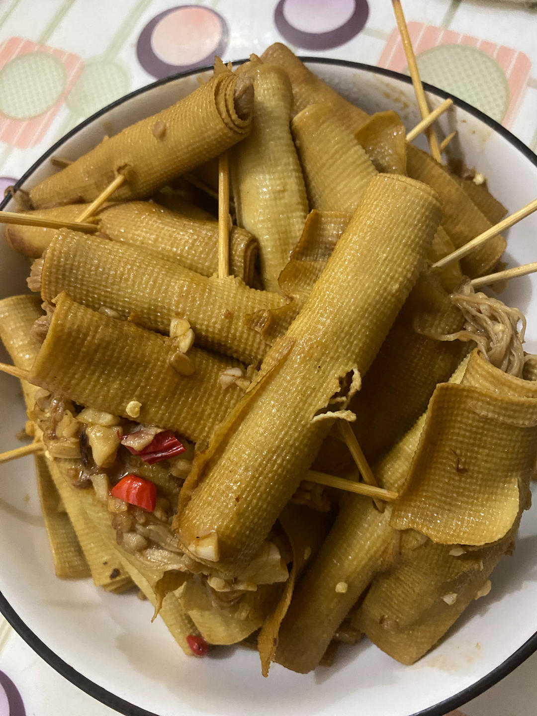金针菇豆皮卷