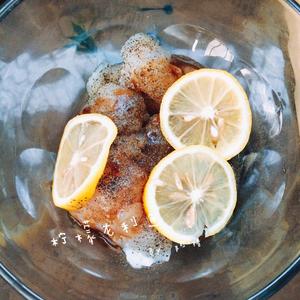 懒人菜谱之——柠檬龙利鱼的做法 步骤2