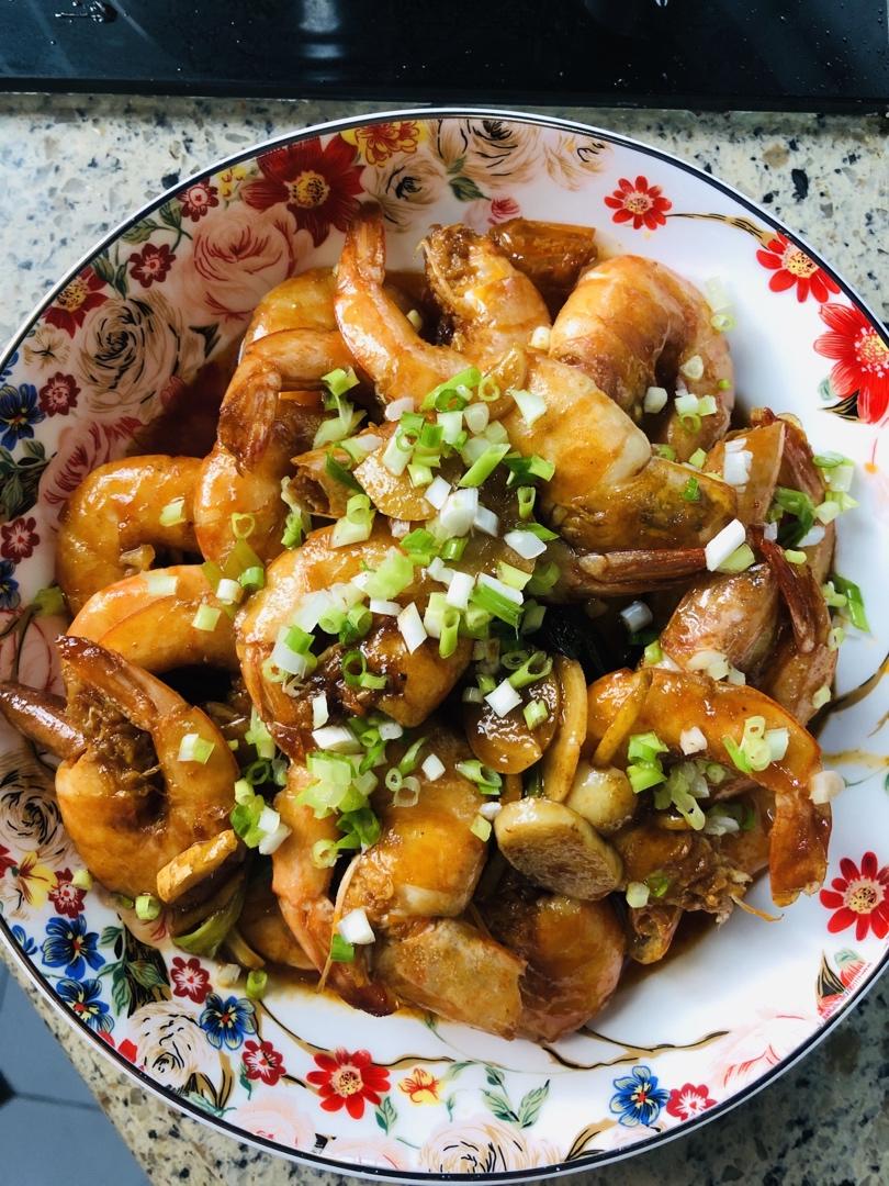 不加一滴水‼️好吃到连壳都不放过的油焖大虾