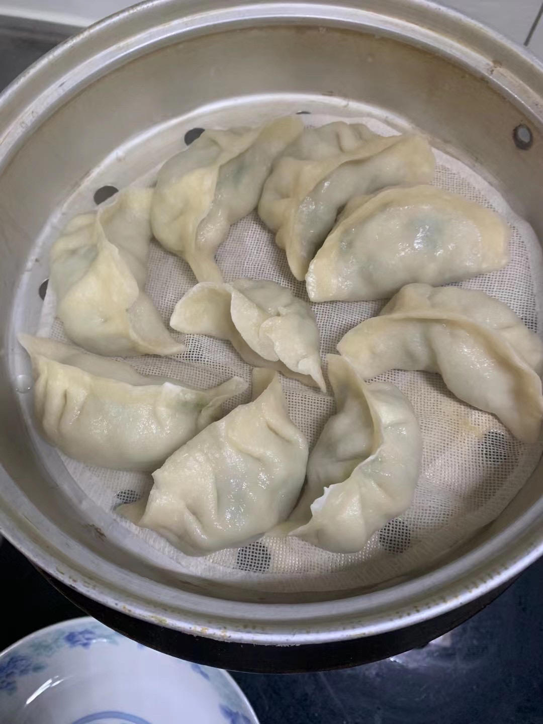 韭菜猪肉饺子(最简单最好吃又最多汁的饺子)