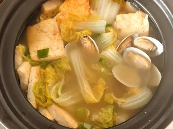 清热奶白豆腐汤！真的鲜！