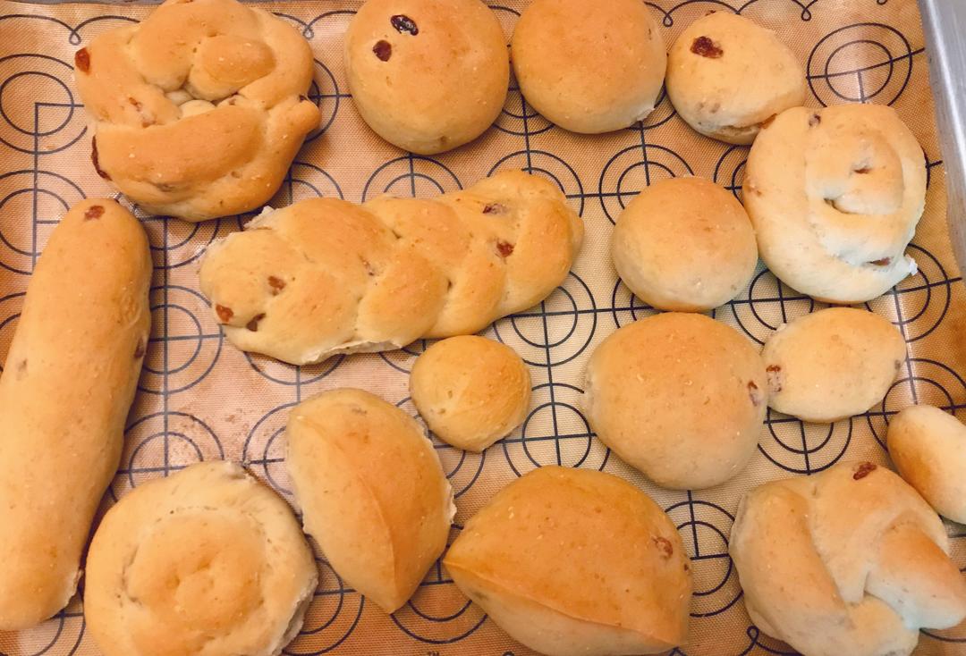 纯奶手撕吐司的做法 步骤1