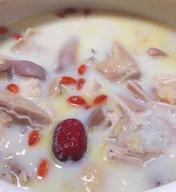 猪肚鸡火锅