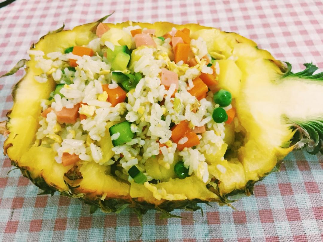 菠萝炒饭