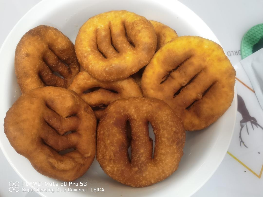 外酥内软「炸油饼」暄软好吃😋😋😋