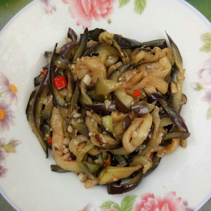 清爽少油又入味的家常炒茄子