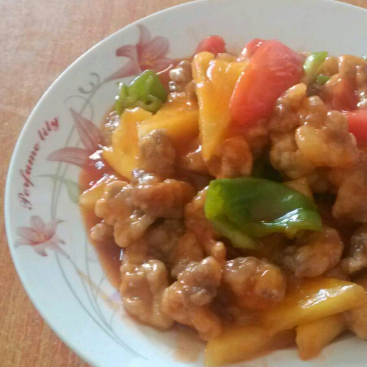菠萝咕噜肉