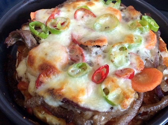 黑胡椒牛肉披萨