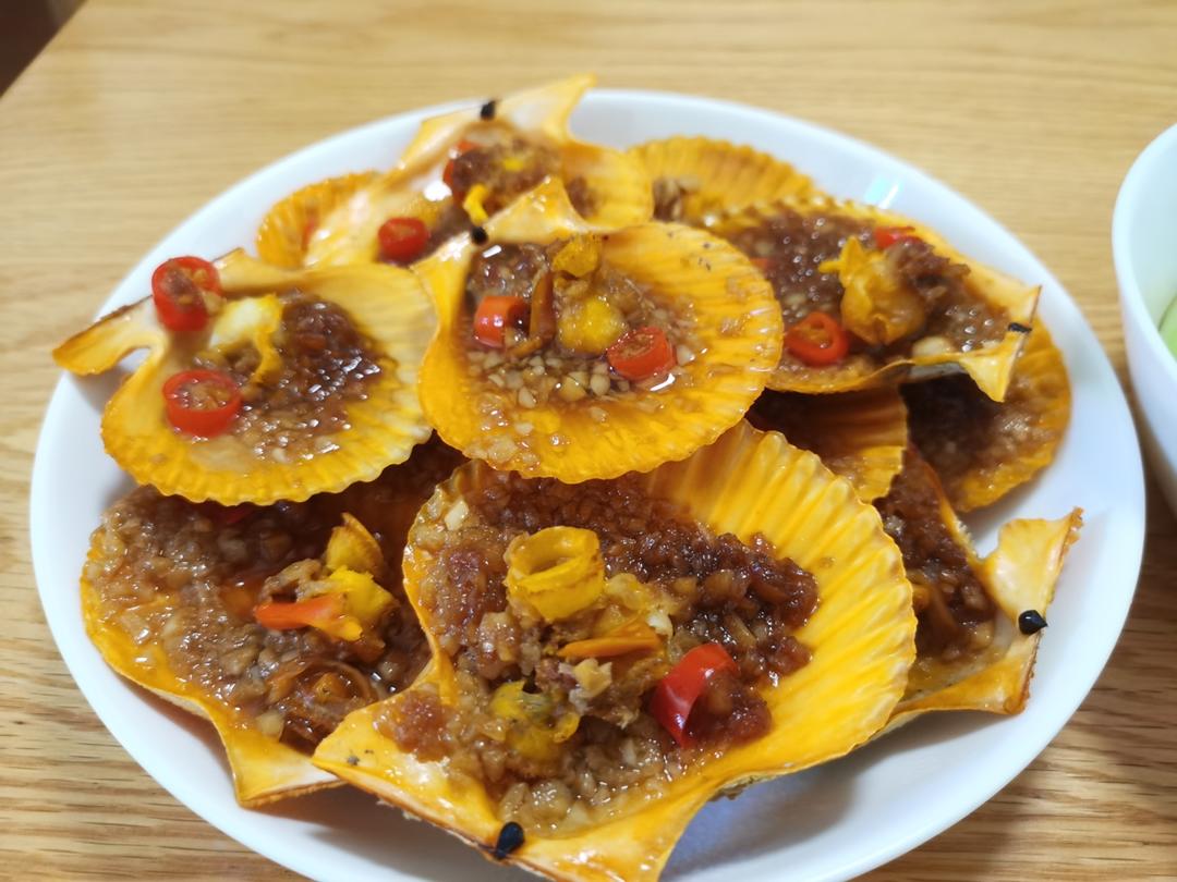 零失败的蒜蓉粉丝蒸扇贝