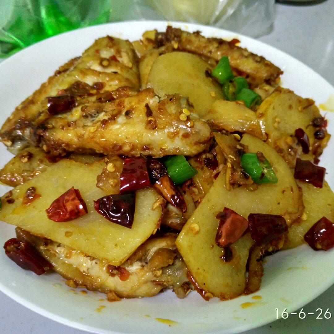 干锅香辣鸡翅