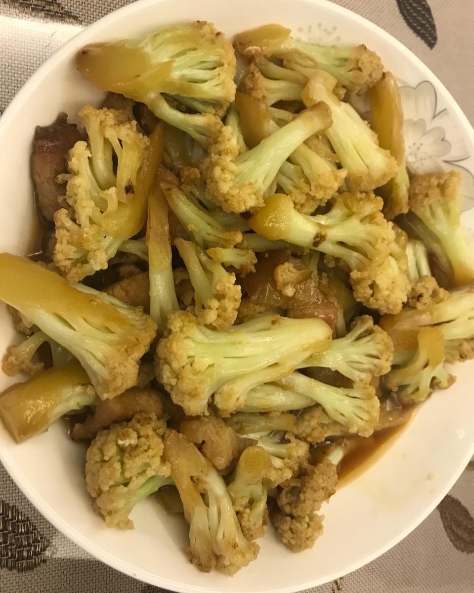 老丁的私房菜-干锅花菜