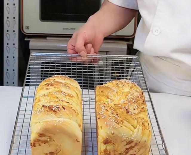 香葱肉松吐司的做法