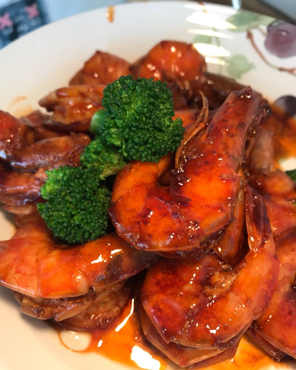 香到舔盘的油焖大虾（详解如何清理好一只虾）