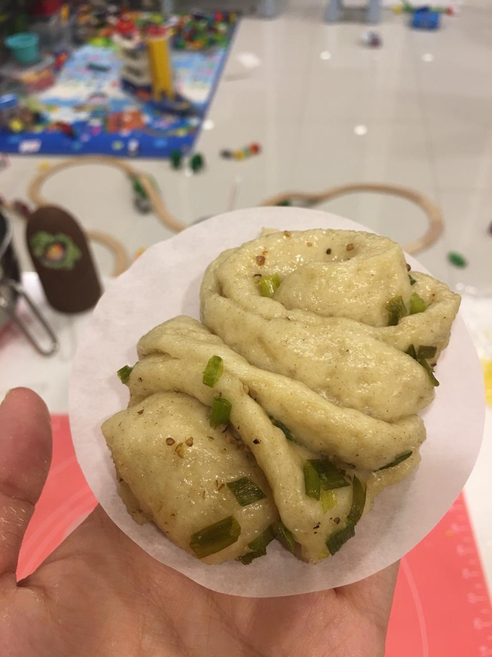 全麦椒盐花卷