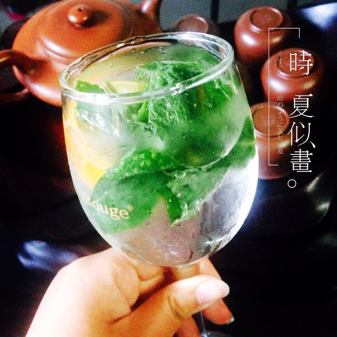 莫吉托鸡尾酒
