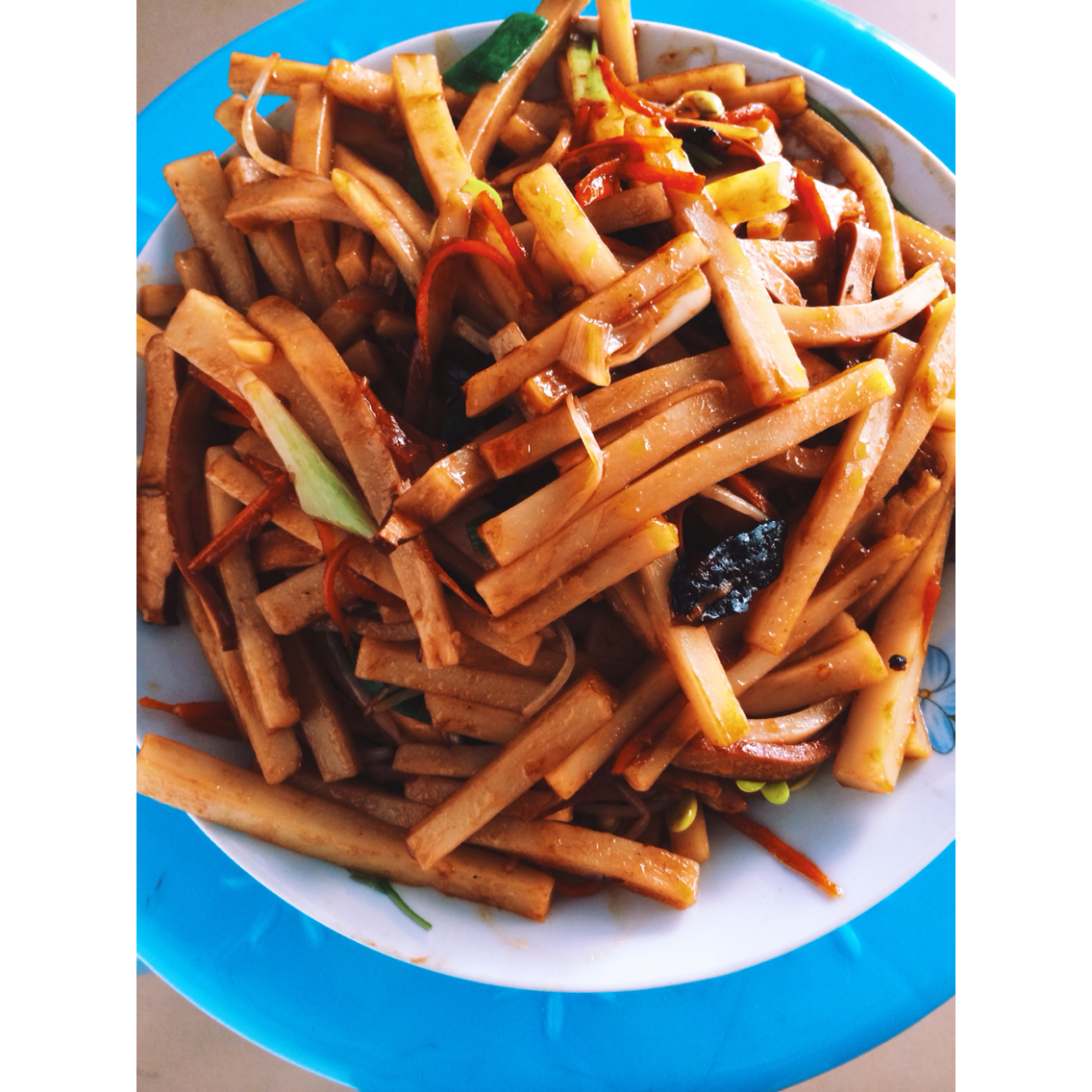 胡萝卜猪肉炒粉利