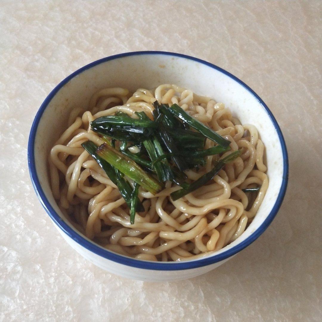 葱油拌面Spring Onion Noodles