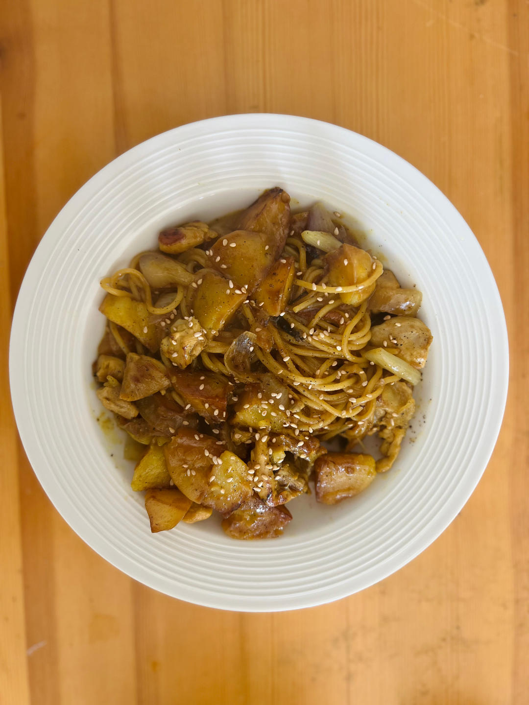 【厨房小白友好】土豆咖喱牛肉（可以配意面）