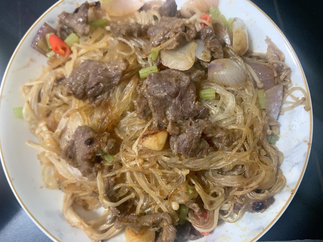 沙茶牛肉煲(潮汕味道)