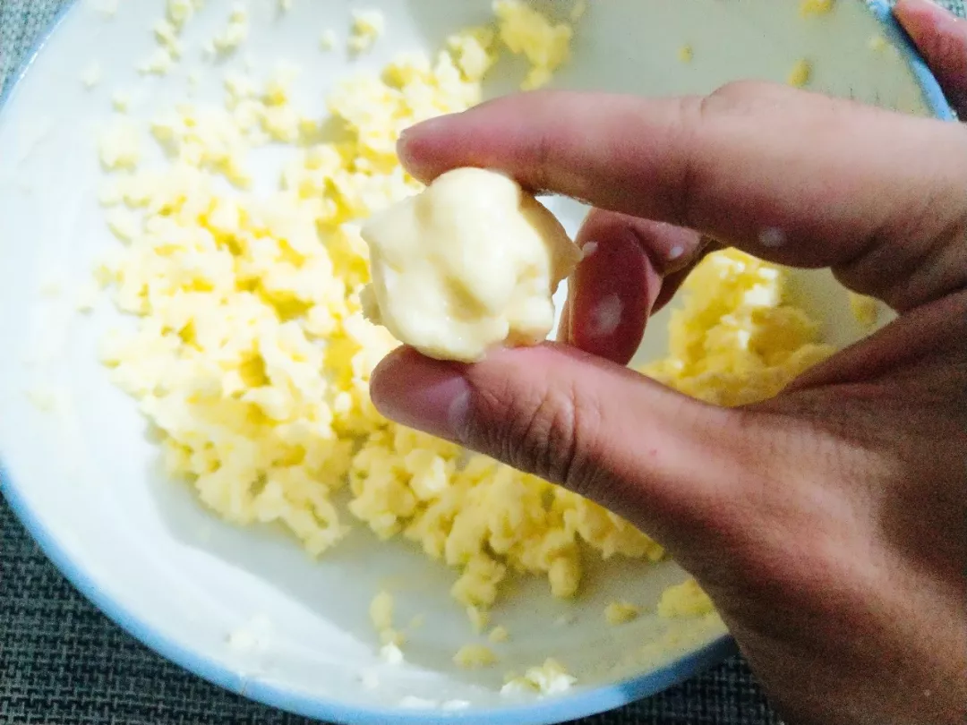淡奶油简单自制黄油（附注意事项）的做法