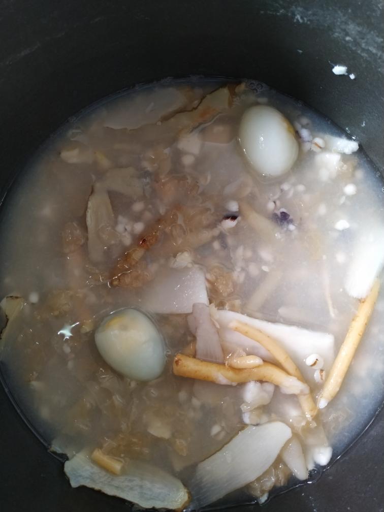 白鸽蛋＋清补凉