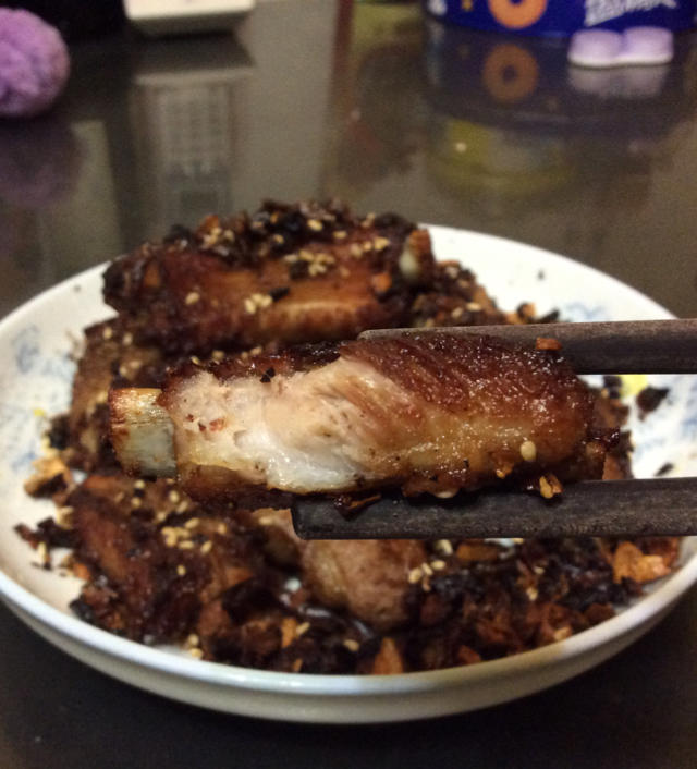 椒盐蒜香骨