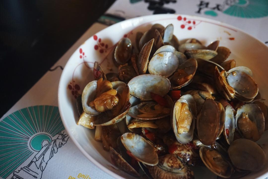 小叶子穿花裤的日常