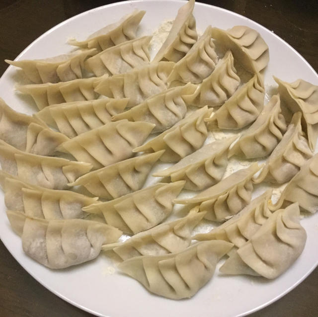 胡萝卜玉米饺子