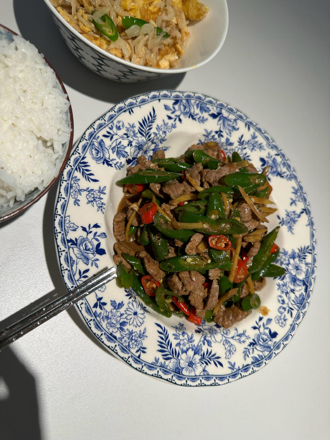 犒劳自己的牛肉炒辣椒