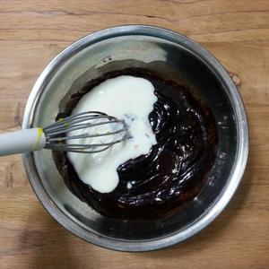 巧克力酸奶蛋糕的做法 步骤5