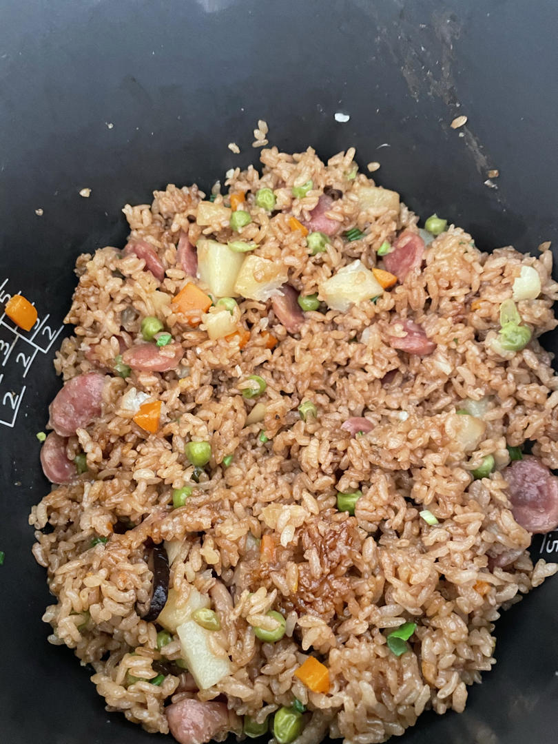 香菇腊肠焖饭
