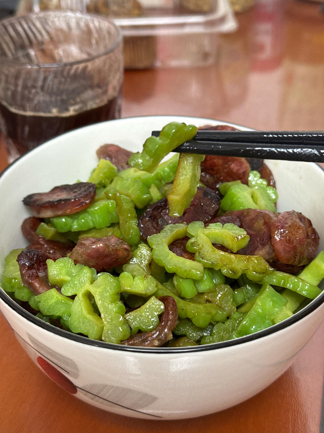 苦瓜炒香肠