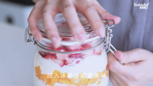 奶油水果木糠罐【快厨房】的做法 步骤18