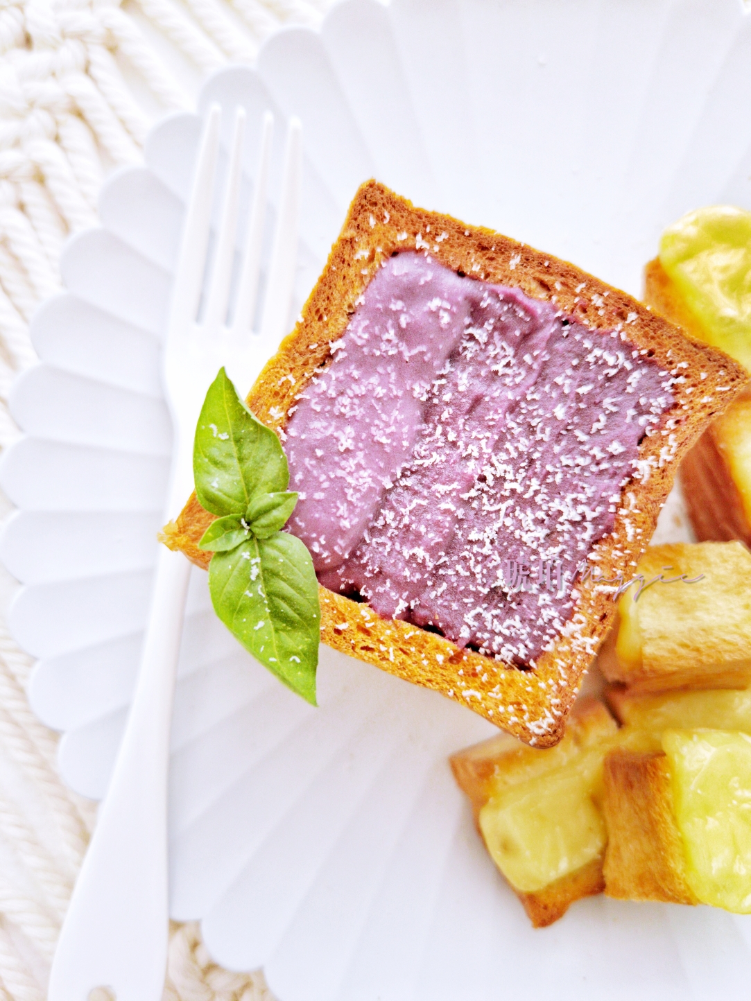 有仪式感的早餐㊙️芝香渐变紫薯土司盒子‼️