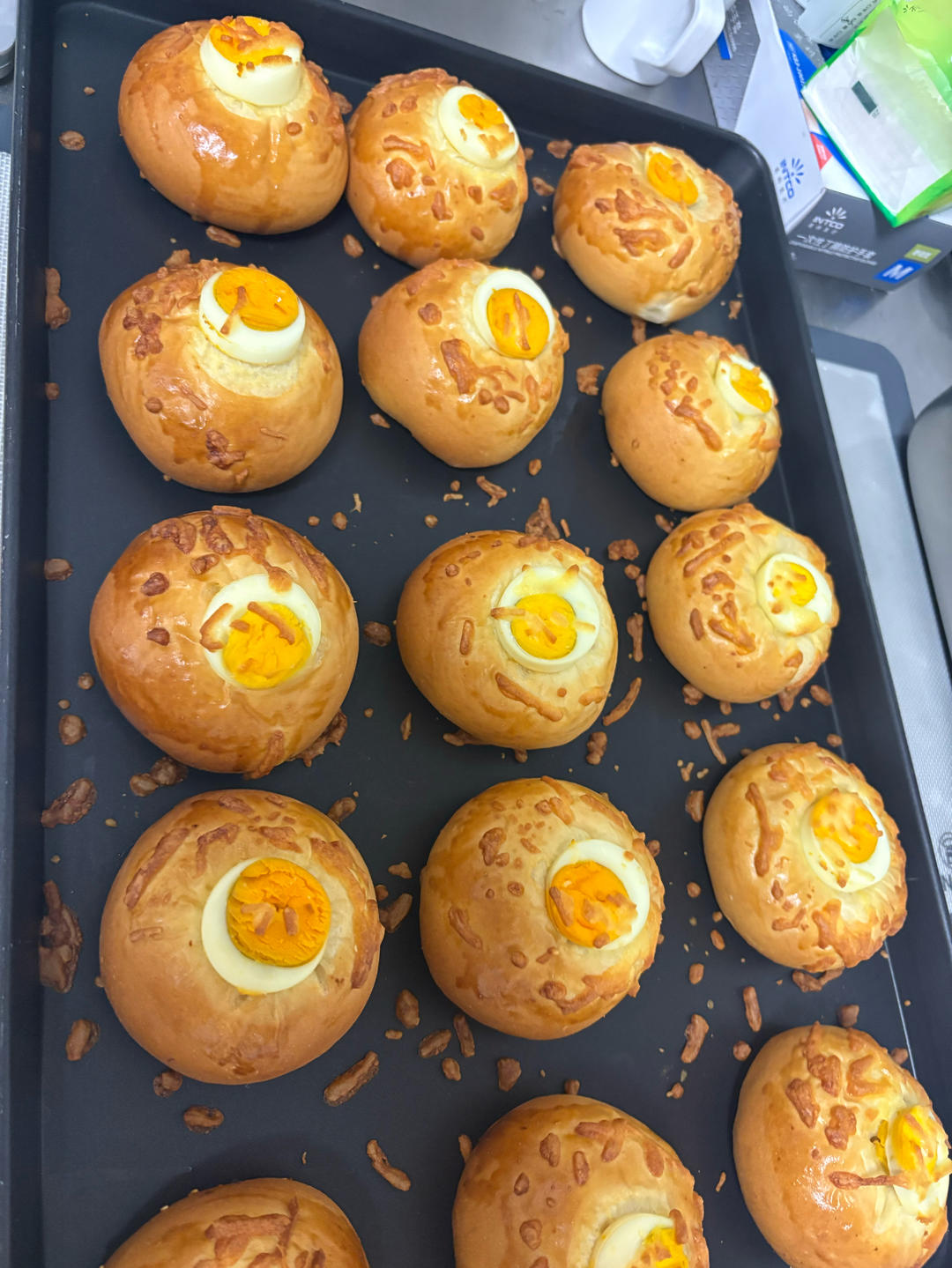 麻辣鸡丝面包！这个口感搭配太神奇了！