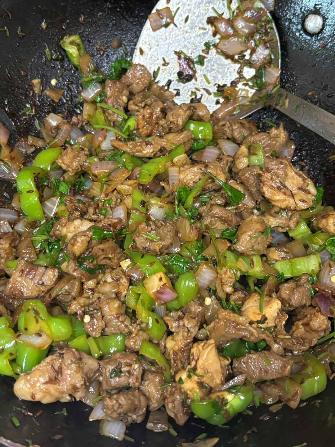 厨师长教你：“孜然羊肉”的家常做法，香味浓郁，简单易学，收藏