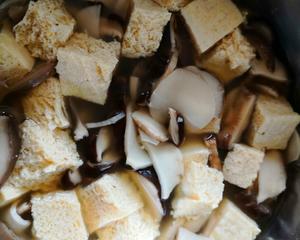 【一人食减脂餐】菌菇豆腐汤的做法 步骤4