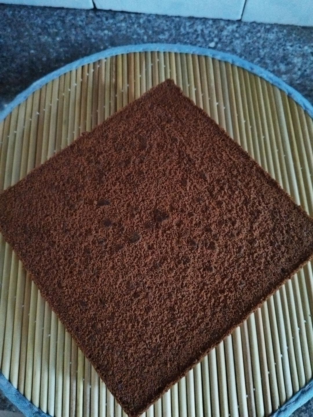 不消泡的可可巧克力戚风蛋糕