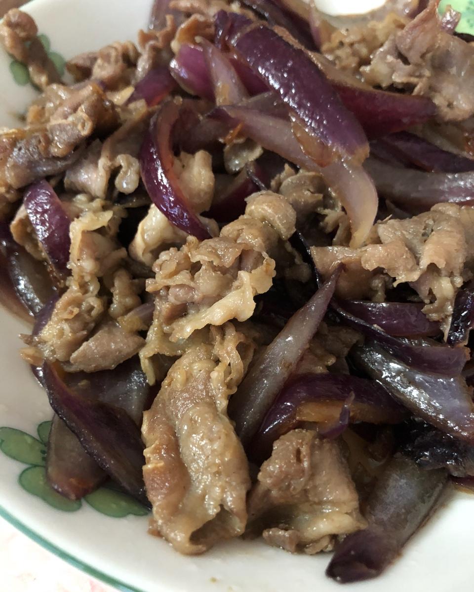 洋葱炒羊肉