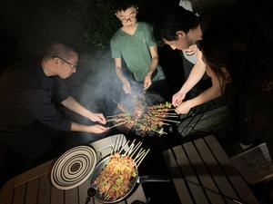 户外烧烤准备工作（附超赞羊肉串腌料配方！）的做法 步骤6