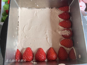 草莓巧克力方形蛋糕的做法 步骤8